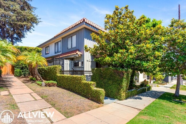 1768 Glendon Ave in Los Angeles, CA - Building Photo - Building Photo