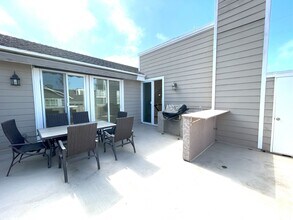 239 Calle Miramar in Redondo Beach, CA - Building Photo - Building Photo