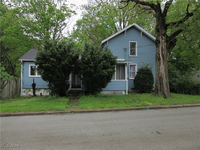 property at 128 Eagle St