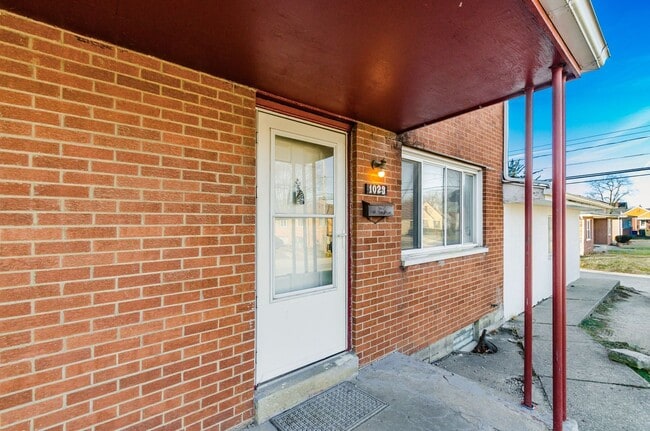 property at 1501 Linwood Ave