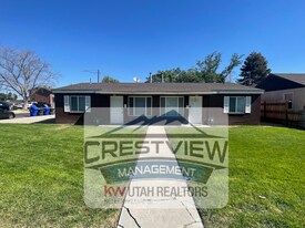 151-153-153 Claybourne Ave S in South Salt Lake, UT - Building Photo