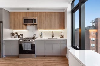 2266 Cropsey Ave in Brooklyn, NY - Building Photo - Building Photo