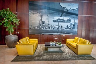 13700 Marina Pointe Dr, Unit 931 in Marina Del Rey, CA - Building Photo - Building Photo