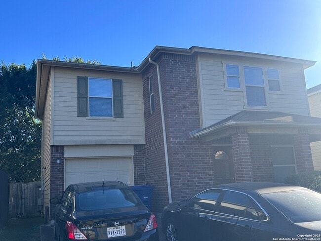 106 Adelaide Oaks, Unit 07108 in San Antonio, TX - Building Photo - Building Photo