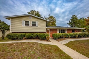 2300 Woodland Ave in New Bern, NC - Building Photo