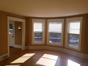 1044 Spaight St, Unit 1 in Madison, WI - Building Photo - Building Photo