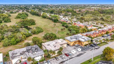 961 NW 45th St in Pompano Beach, FL - Building Photo - Building Photo
