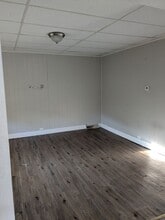 3303 4th Ave in Beaver Falls, PA - Building Photo - Building Photo