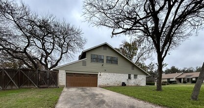 3304 Spotted Horse Trail in Austin, TX - Building Photo - Building Photo