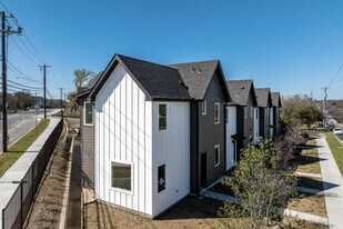 4127 E 12th St in Austin, TX - Building Photo