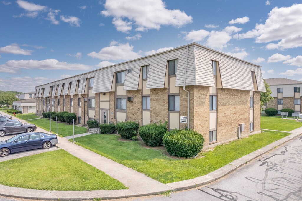 Ross Park Apartments Fremont, OH Apartments