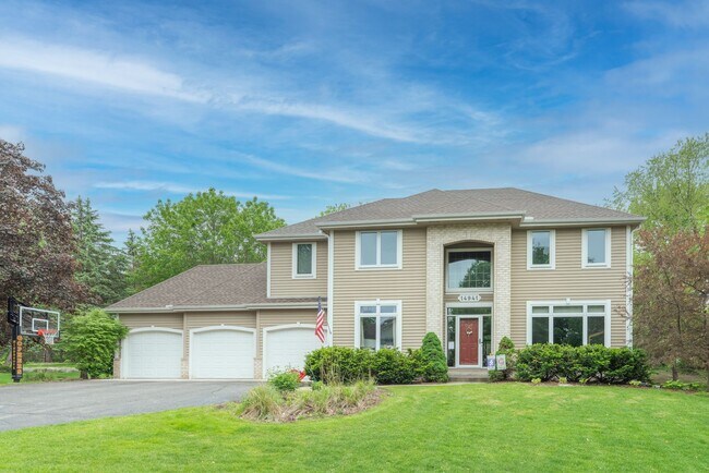 property at 14941 Camdon Hill