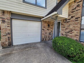 3335 Briaroaks Dr in Garland, TX - Building Photo - Building Photo