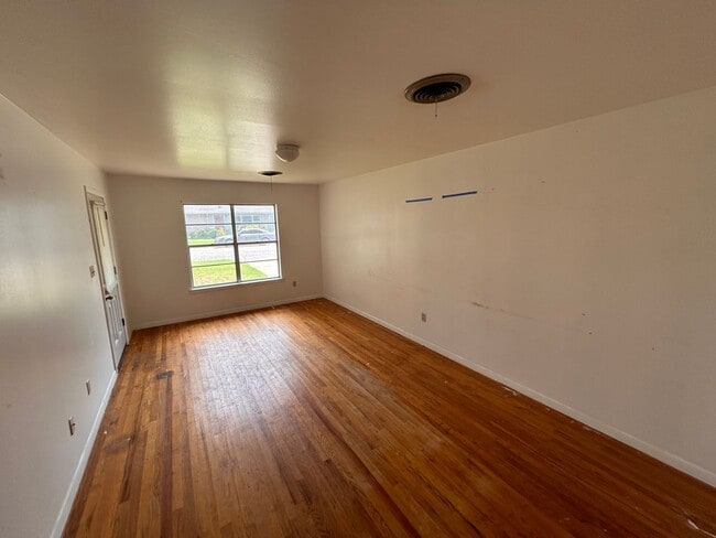 705 Carver St in Whitesboro, TX - Building Photo - Building Photo