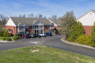 Waterford Place Apartments in Elizabethtown, KY - Building Photo - Building Photo