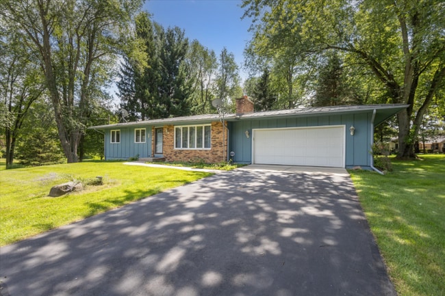 property at 206 Highfield Rd