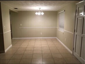 3509 Nixon Rd in Holiday, FL - Foto de edificio - Building Photo