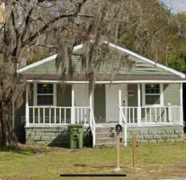 property at 2276 Lower Wetumpka Rd