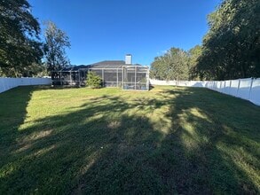 2547-2546 6 Point Ct in Lakeland, FL - Building Photo - Building Photo