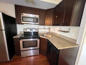 1704 Cecil B Moore Ave, Unit 2 in Philadelphia, PA - Building Photo - Building Photo