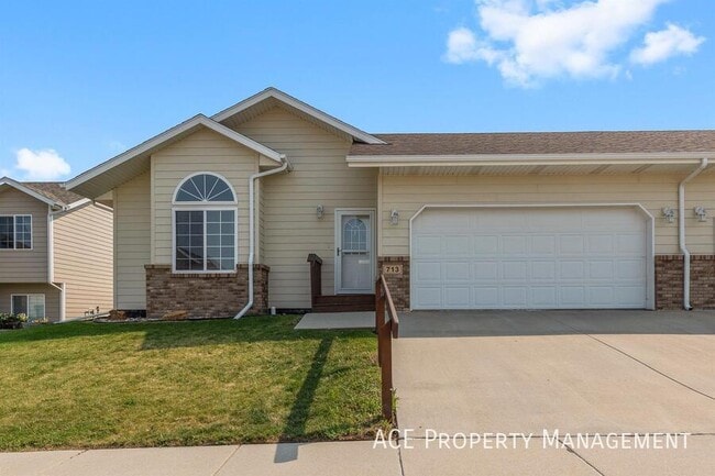 property at 713 Earleen St