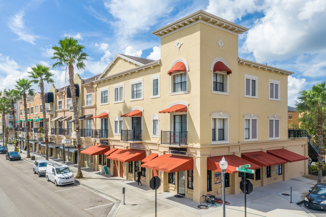 3706-3744 Avalon Park East Blvd in Orlando, FL - Building Photo