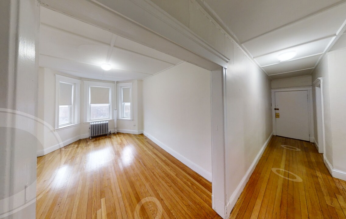 1124 Boylston St, Unit 19 in Boston, MA - Foto de edificio
