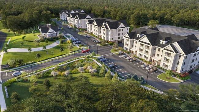 Overland Crossing in Brookfield, CT - Building Photo - Building Photo