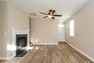 3116 Mackinac Island Ln in Raleigh, NC - Building Photo - Building Photo