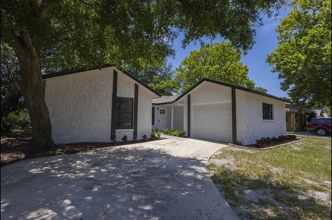 7502 Culver Ln in New Port Richey, FL - Building Photo - Building Photo
