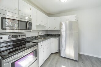 3800 Farmersville Rd, Unit 2 in Easton, PA - Building Photo - Building Photo