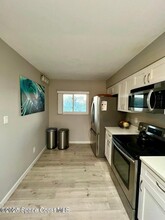 1605 Minutemen Causeway in Cocoa Beach, FL - Building Photo - Building Photo