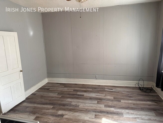 11 Laverack Ave in Depew, NY - Building Photo - Building Photo