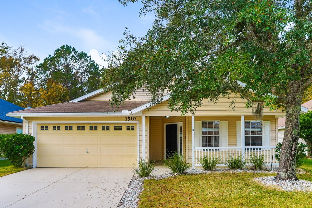 1510 Cedar Grove Terrace in Orange Park, FL - Building Photo