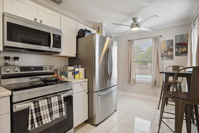 property at 735 Franklin Rd