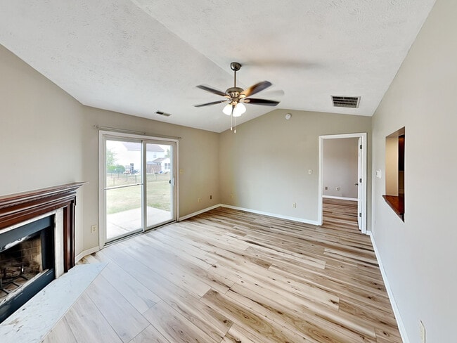 1320 Mulberry Ct in Greenfield, IN - Building Photo - Building Photo