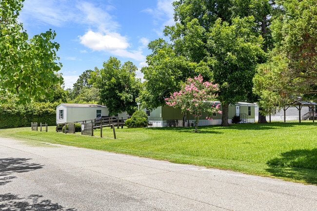 Rose City Estates in Thomasville, GA - Foto de edificio - Building Photo