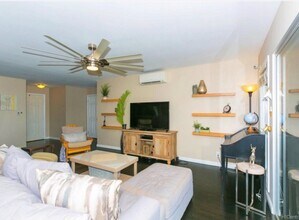 1220C Akipohe St in Kailua, HI - Building Photo - Building Photo