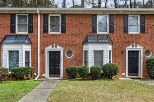 1105 Booth Ct SW in Marietta, GA - Building Photo