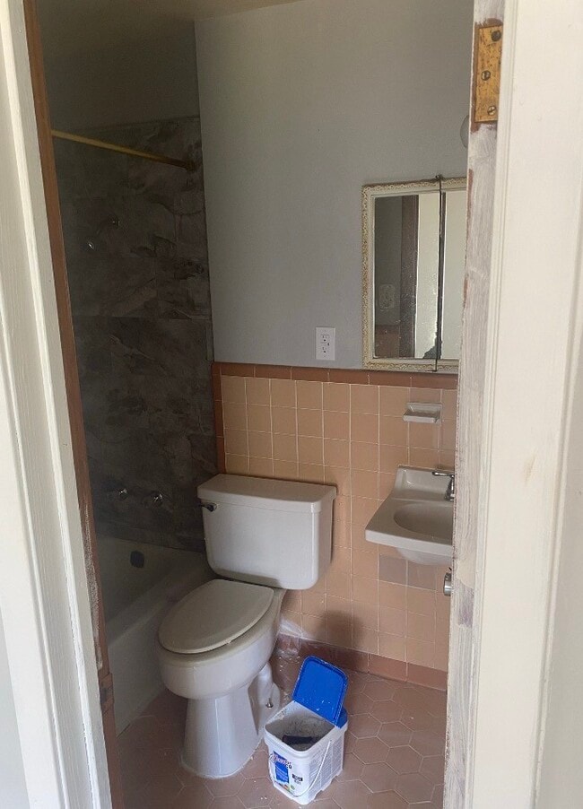 property at 125 Wingate Rd