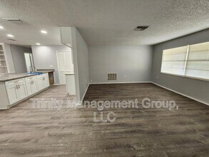 2429 Keeport Dr in Spring Hill, FL - Building Photo - Building Photo