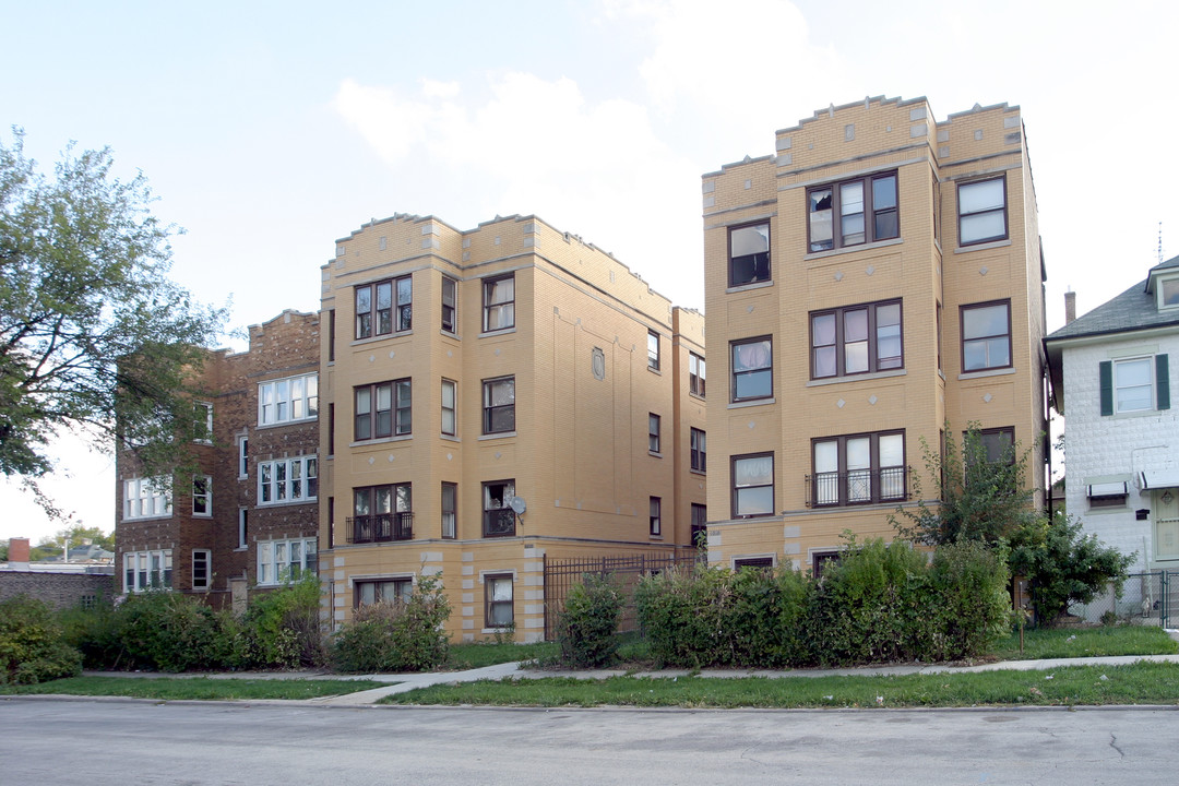 The Maywood Apartments in Maywood, IL - Foto de edificio