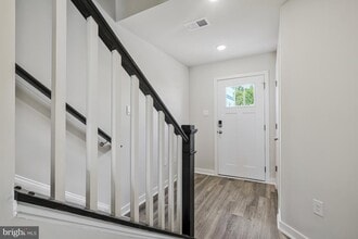 16640 Green Glade Dr in Brandywine, MD - Building Photo - Building Photo