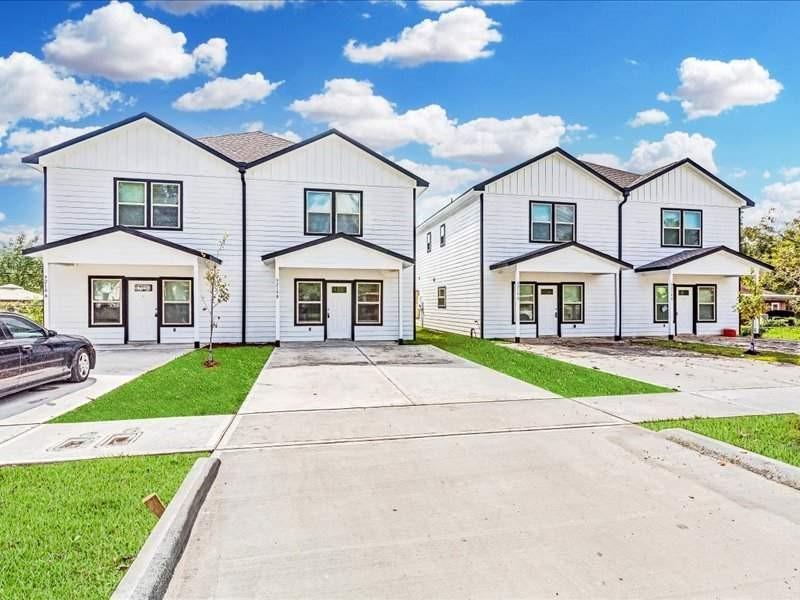 7314 Karnes St-Unit -A in Houston, TX - Foto de edificio