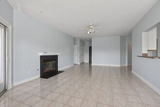 1044 Porte Harbour Arch in Hampton, VA - Building Photo - Building Photo