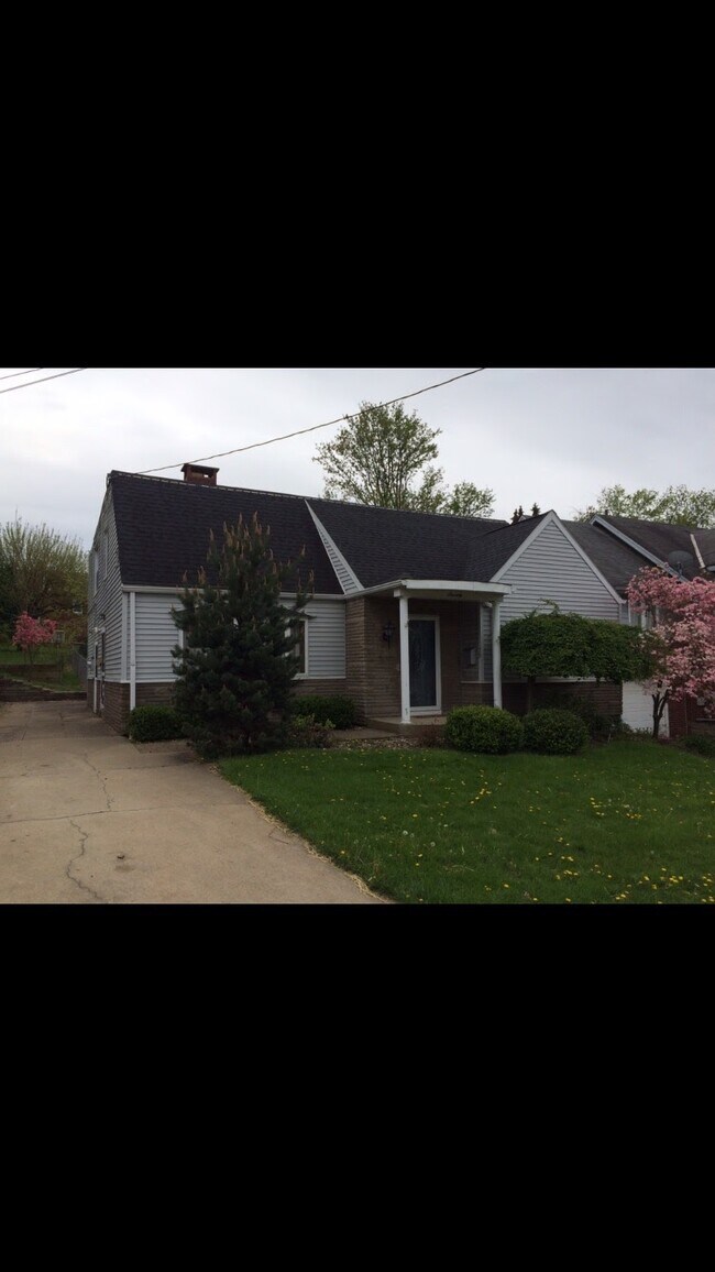 70 Colonial Heights Blvd Rentals in Washington, PA