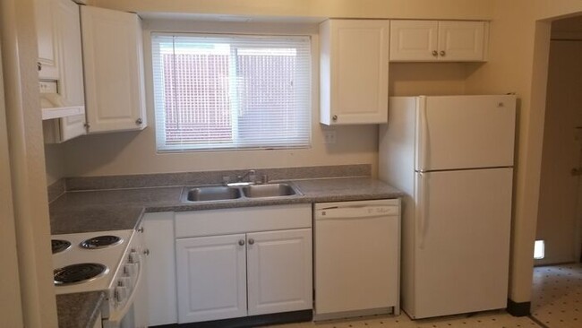 property at 1925 Wedekind Rd