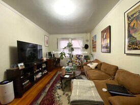 130 Summer St, Unit 3R in Somerville, MA - Building Photo