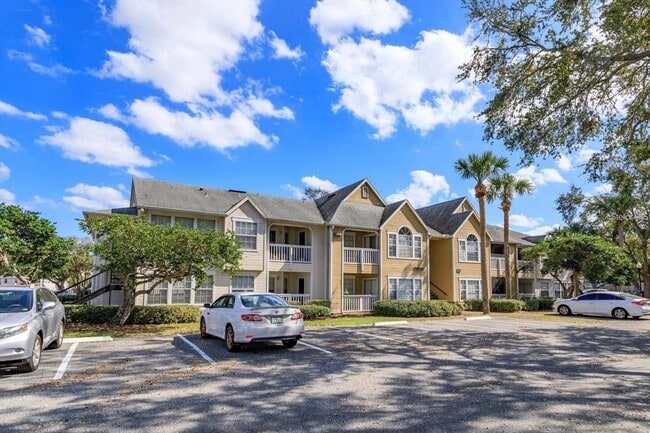 1015 S Hiawassee Rd in Orlando, FL - Building Photo - Building Photo