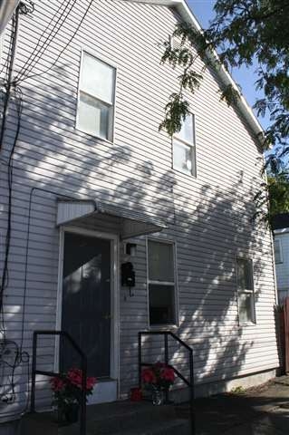 Fourplex in Schenectady, NY - Building Photo